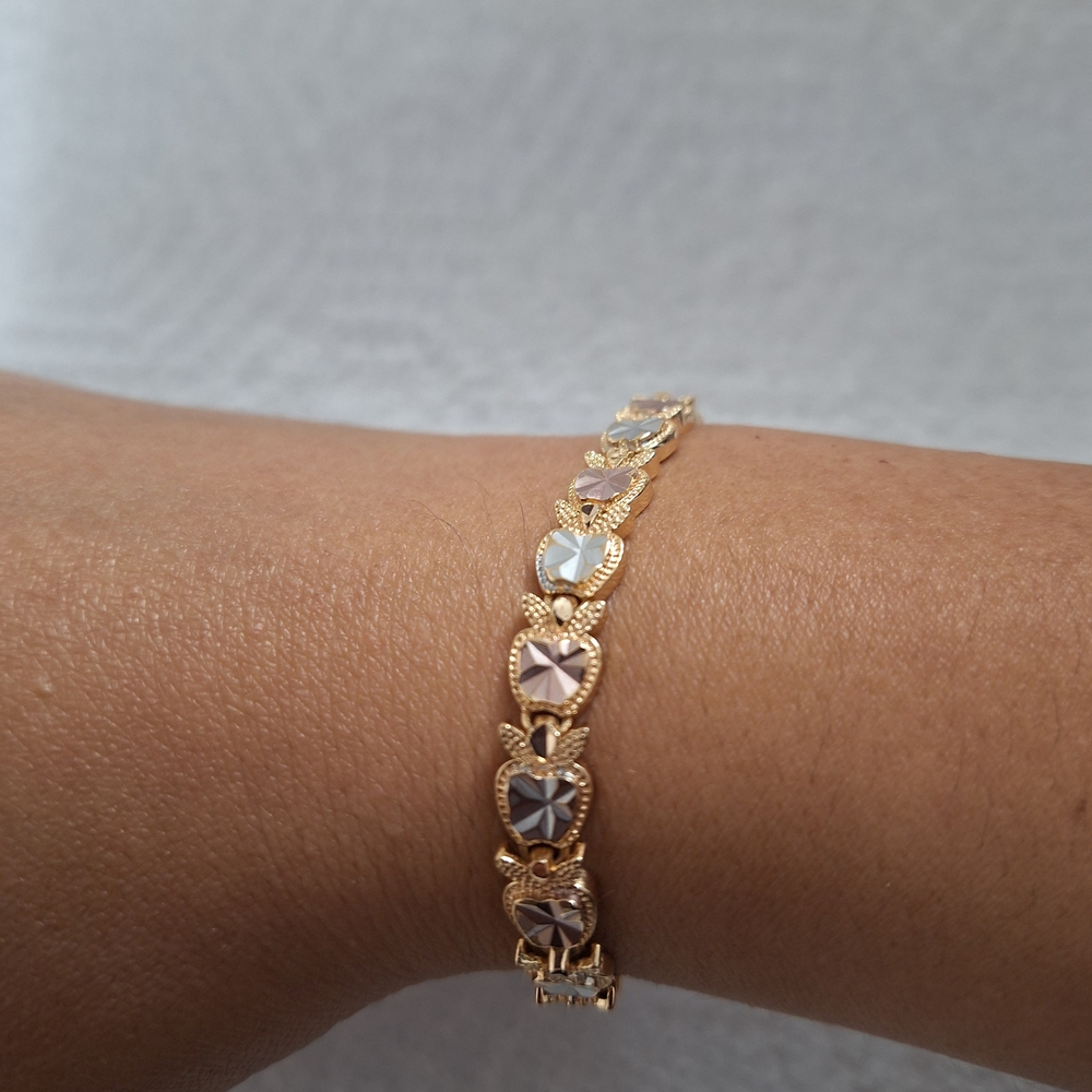 Gold Heart Bracelet